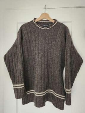 Vintage Simons Brown Wool Blend Ribbed Sweater with Contrast Stripe